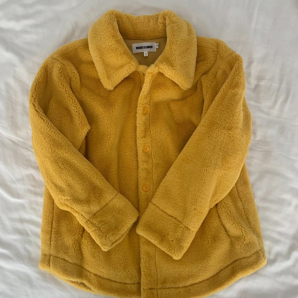 ALAND - Yellow K-pop Faux Fur Jacket Oversize Small